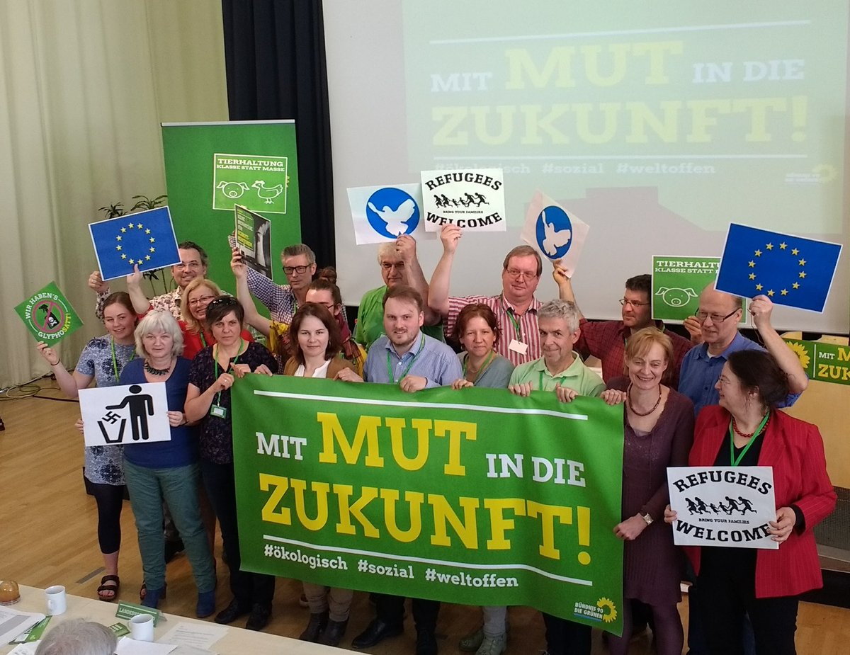 Banner mit Mut in die Zukunft.
